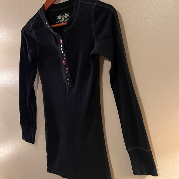 Free People Black 3/4 Button Up Henley W/ Studs - Size XS - Picture 3 of 7